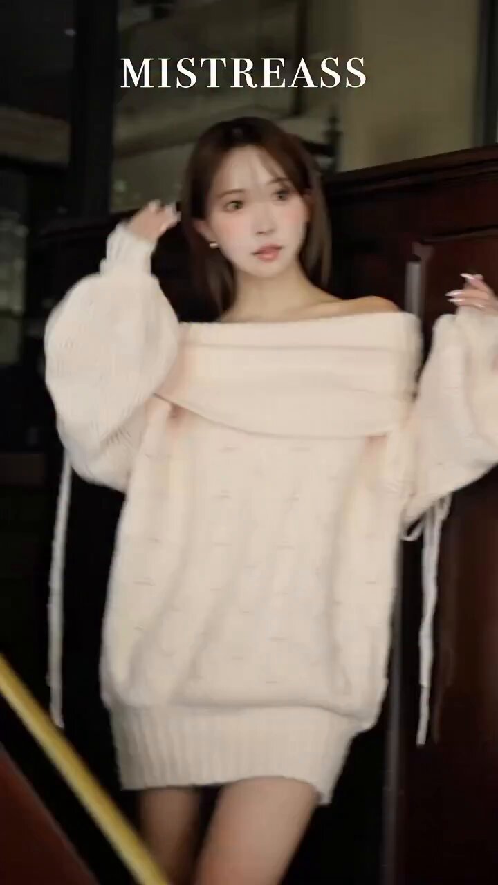 ミストレアス Fuzzy Knit Peplum Cami & Bolero 商品