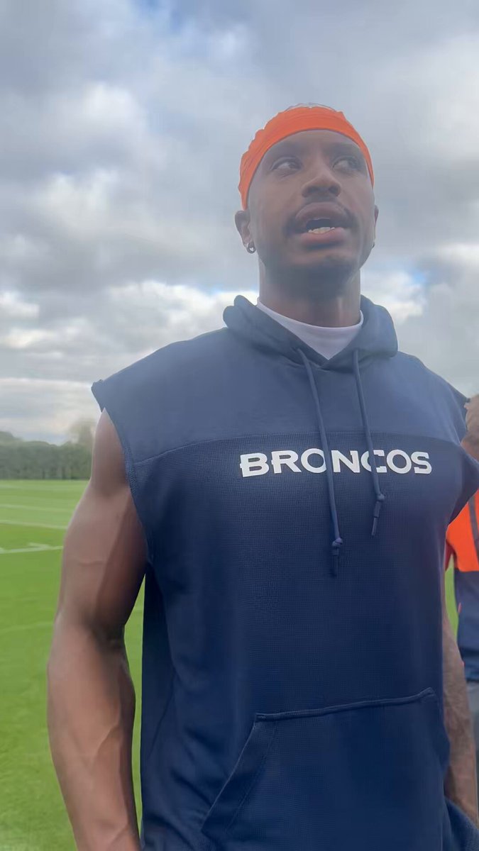 Courtland Sutton joked he can’t believe Sean Payton played football in the 80s😂 