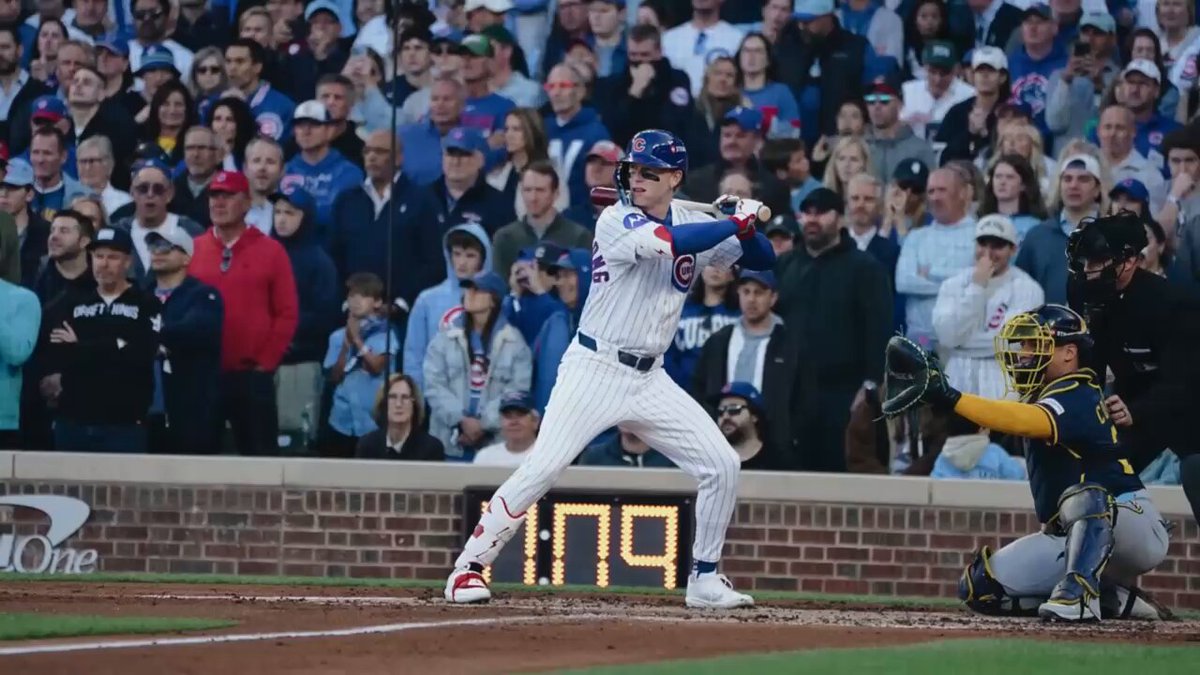 Wrigley Field was ready to erupt 🔥

PCA made it happen 💪  