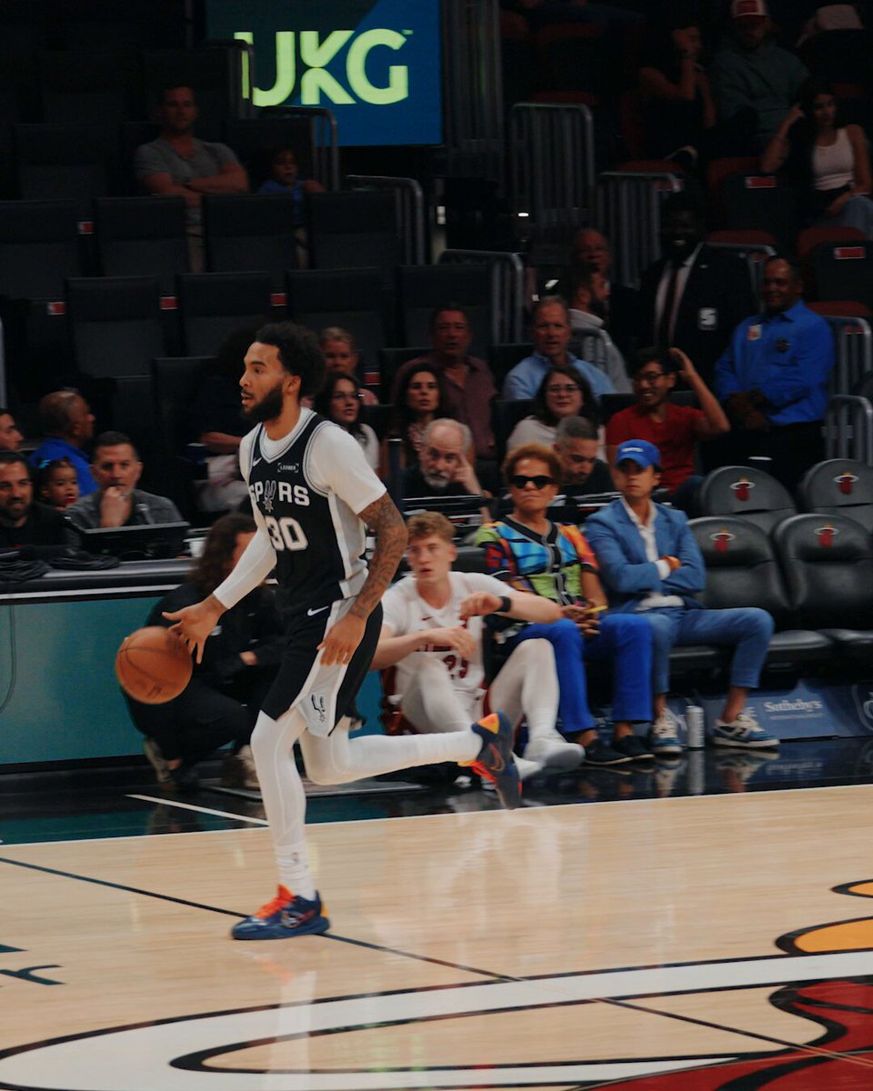 3 for 3 from deeep 👌

END 1Q | SAS 33, MIA 33 