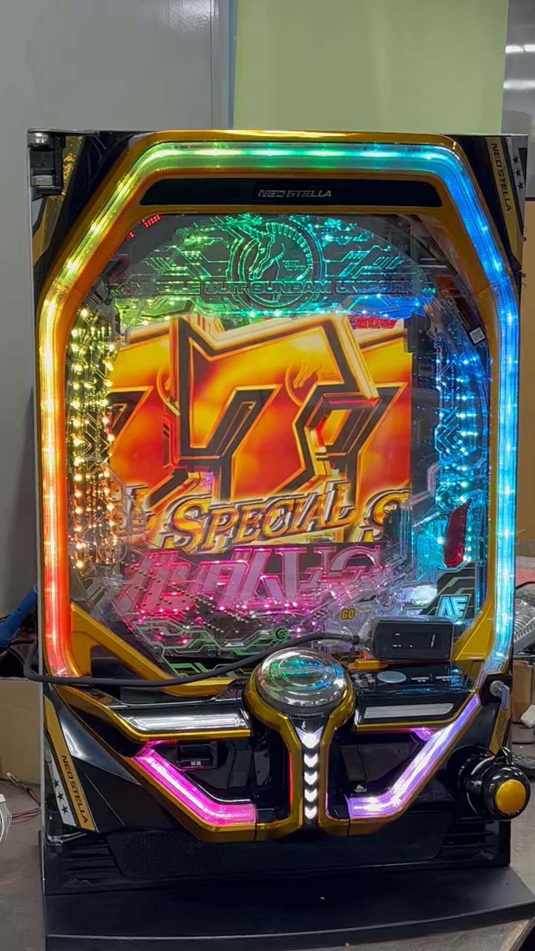 パチスロ機 ユニコーン実機 パチスロ 実機 機動戦士ガンダムユニコーン UC メダル約730枚