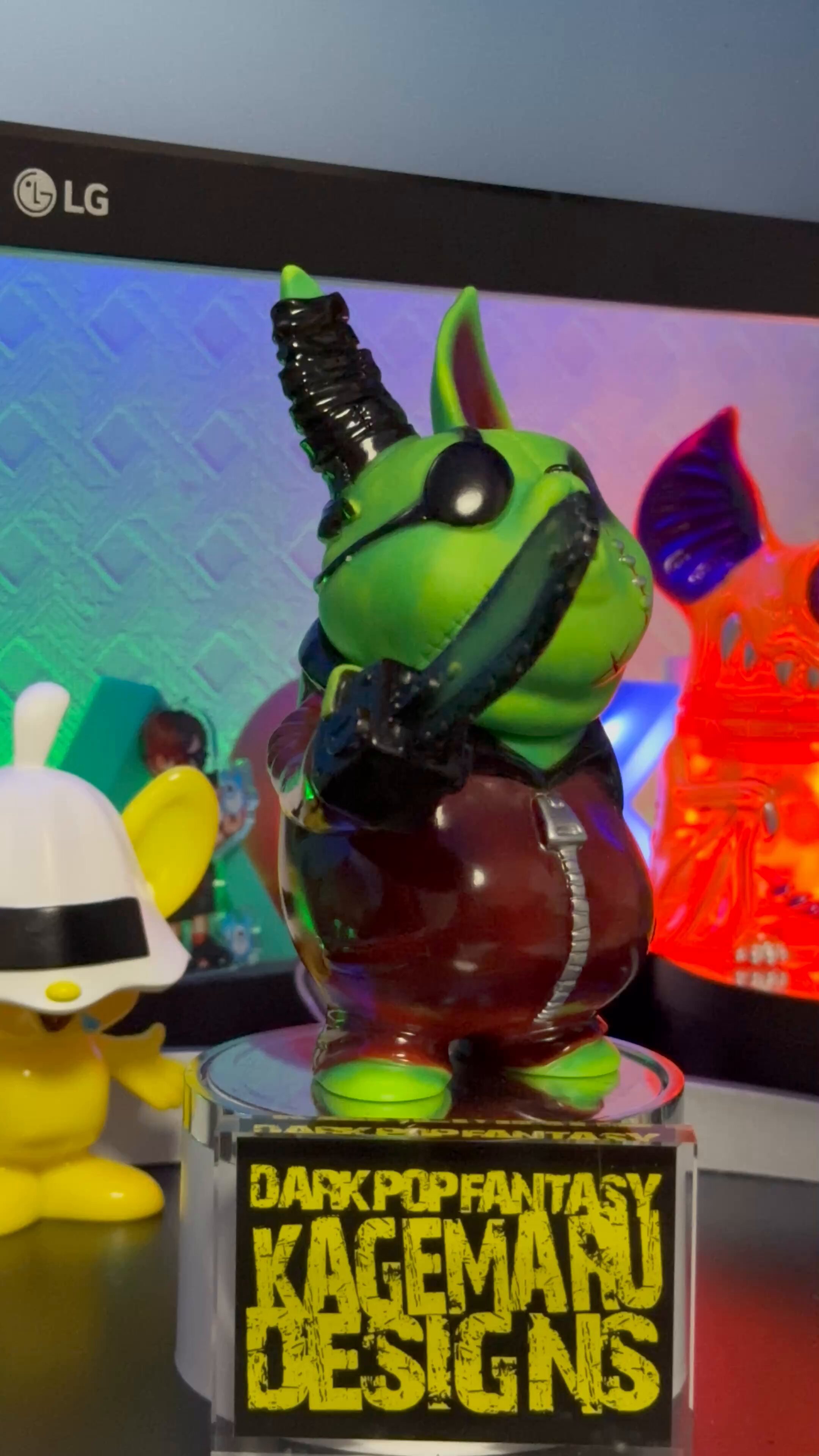 S*D様 カゲマルデザイン　鋸ぴょん　ノコぴょん　ソフビ　黒 S*D様 カゲマルデザイン 鋸ぴょん ノコぴょん ソフビ 黒