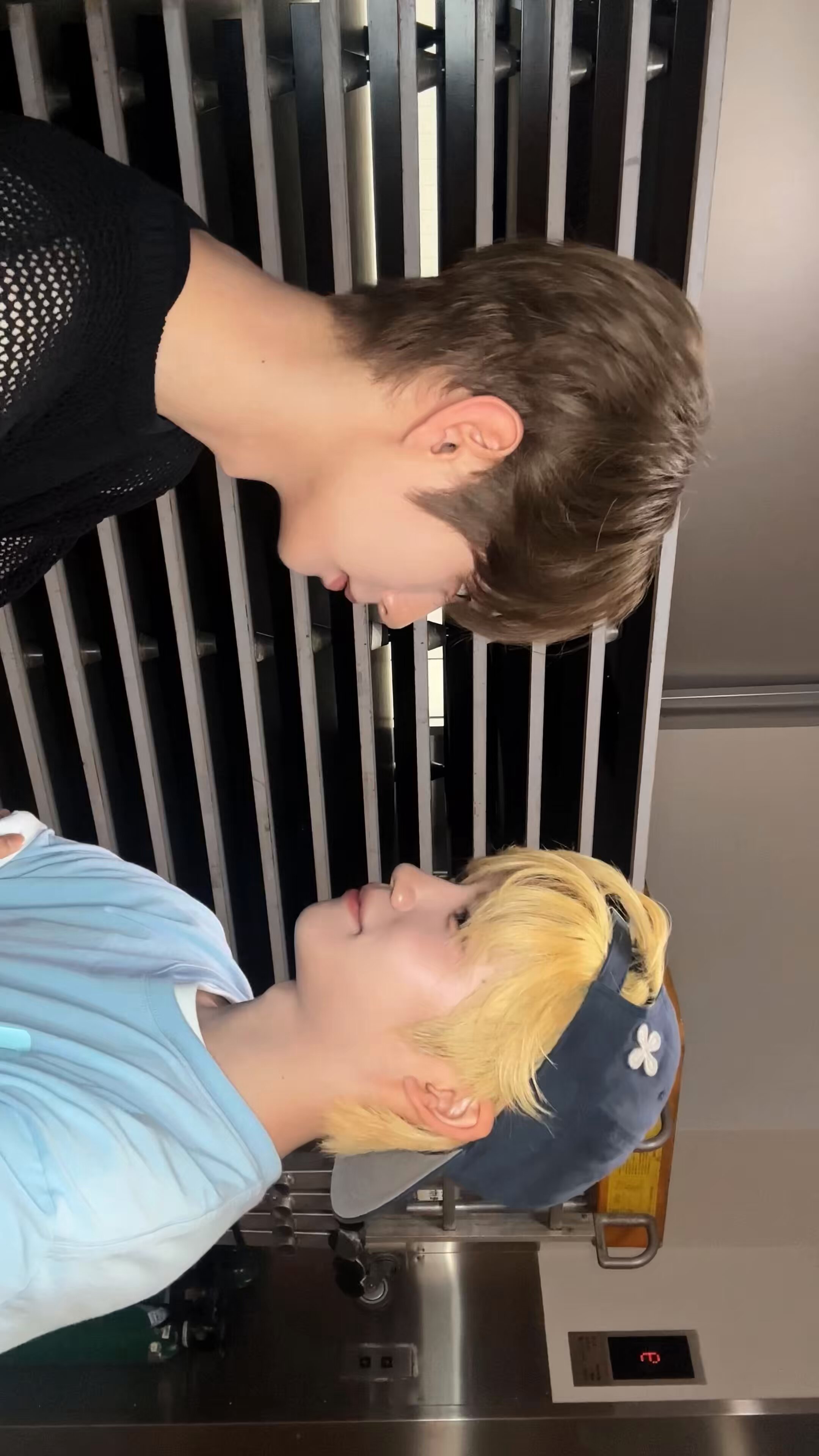 close your eyes 9/7　東京　団体ハイタッチ ツーショ ソンミン close your eyes 9/7 東京 団体ハイタッチ ツーショ ソンミン