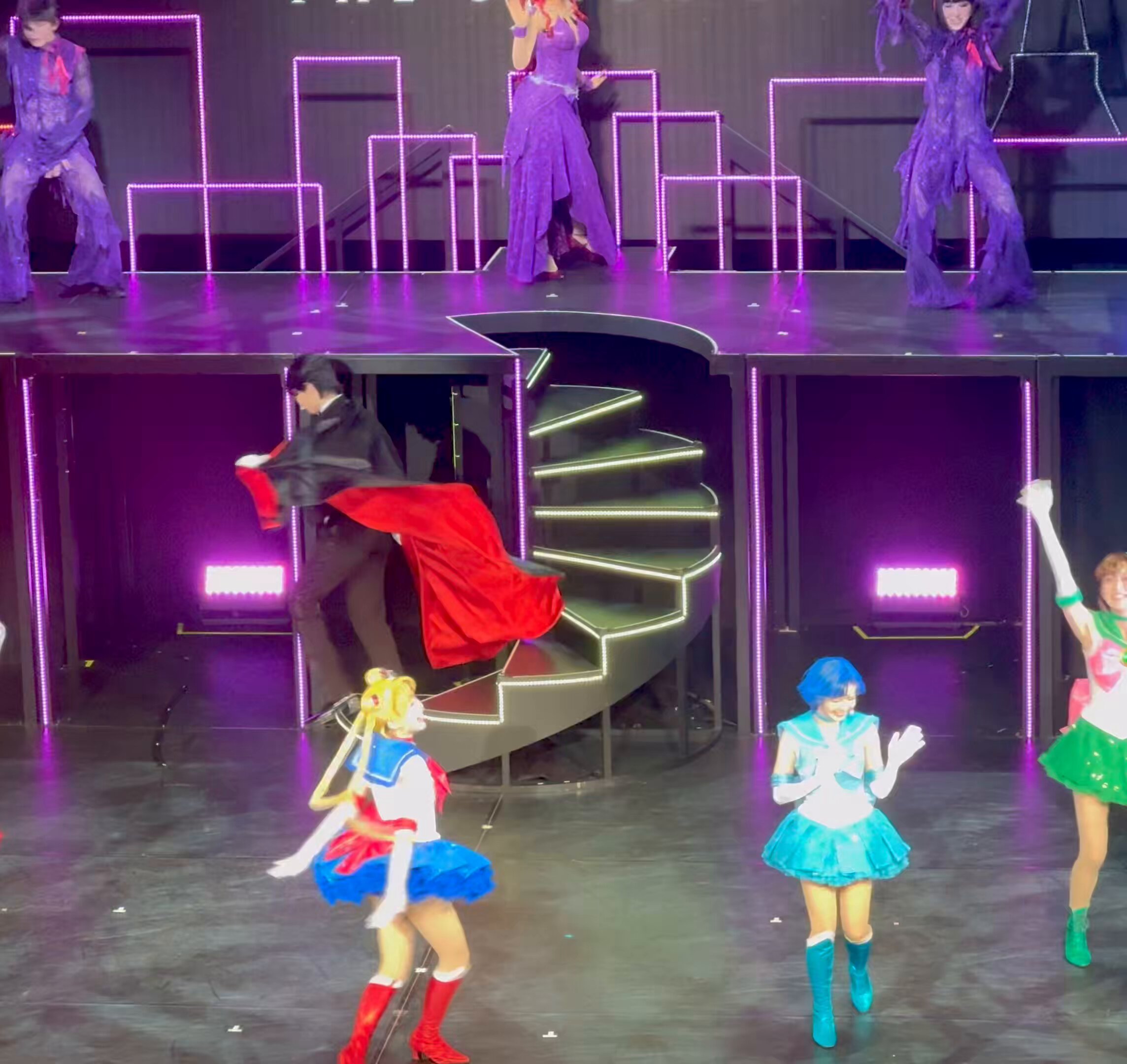 キム☆無言取引OK oba｜tamaki niime 玉木新雌