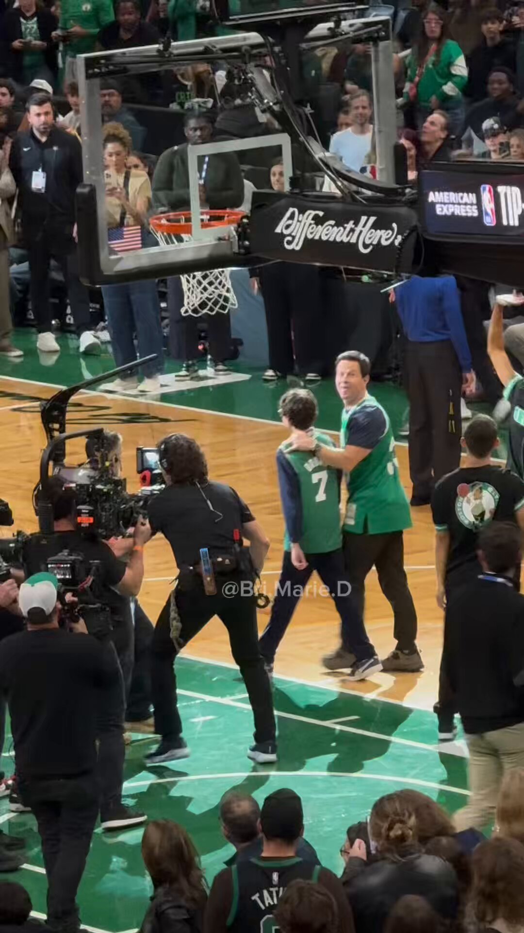 Bri Marie D on X: "Sneak peak of a scene shot at TD Garden mid Celtics game for an upcoming movie starring Mark Wahlberg 👀☘️ #Celtics #Bleedgreen #DifferentHere #NBA #MarkWahlberg https://t.co/7LqacDkUlU" /