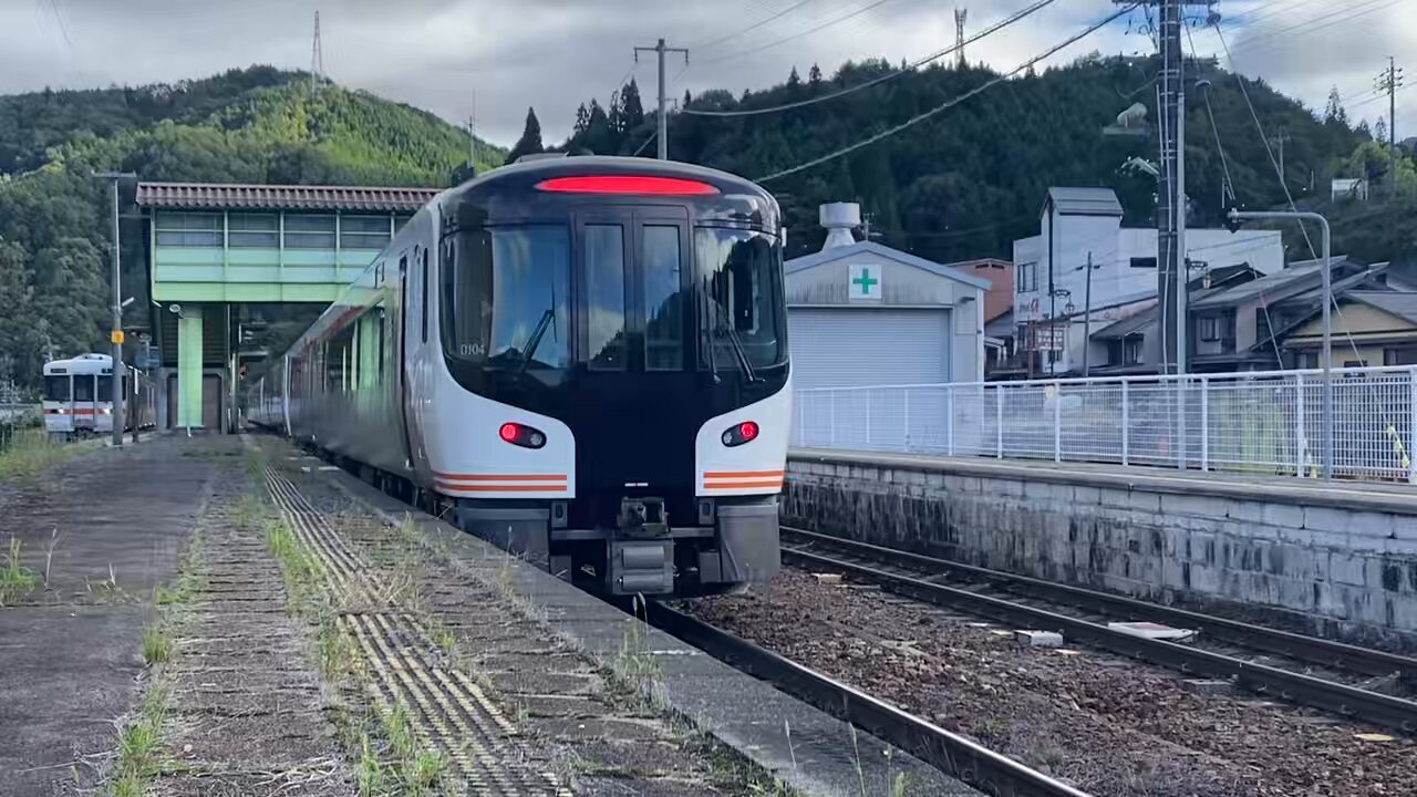 *ぴこた　J,R,H 𝕂𝔸ℤ𝕌𝕂𝕚 on X: 