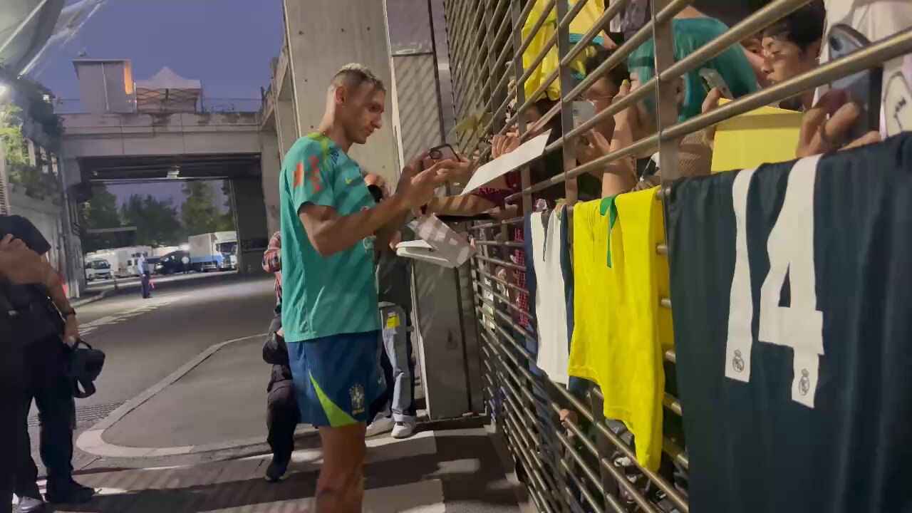 サッカー ブラジル代表 直筆サイン入り ユニフォーム 日本代表 リシャルリソン リシャルリソン 直筆サインカード 2024Panini 25枚限定 ブラジル