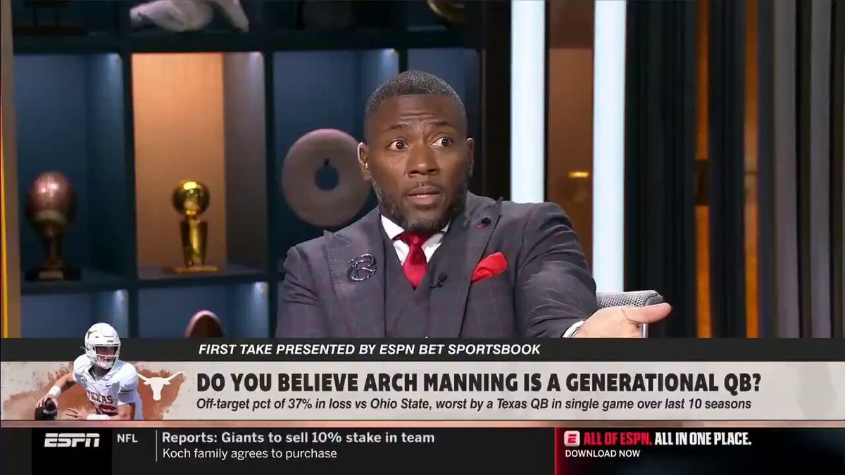 Insane: Ryan Clark doesn't think Tom Brady, Drew Brees, or Peyton Manning were generational talents...

"I don't think Tom Brady, I don't think Drew Brees, I don't think Peyton Manning are generational talents."

😳😳😳 