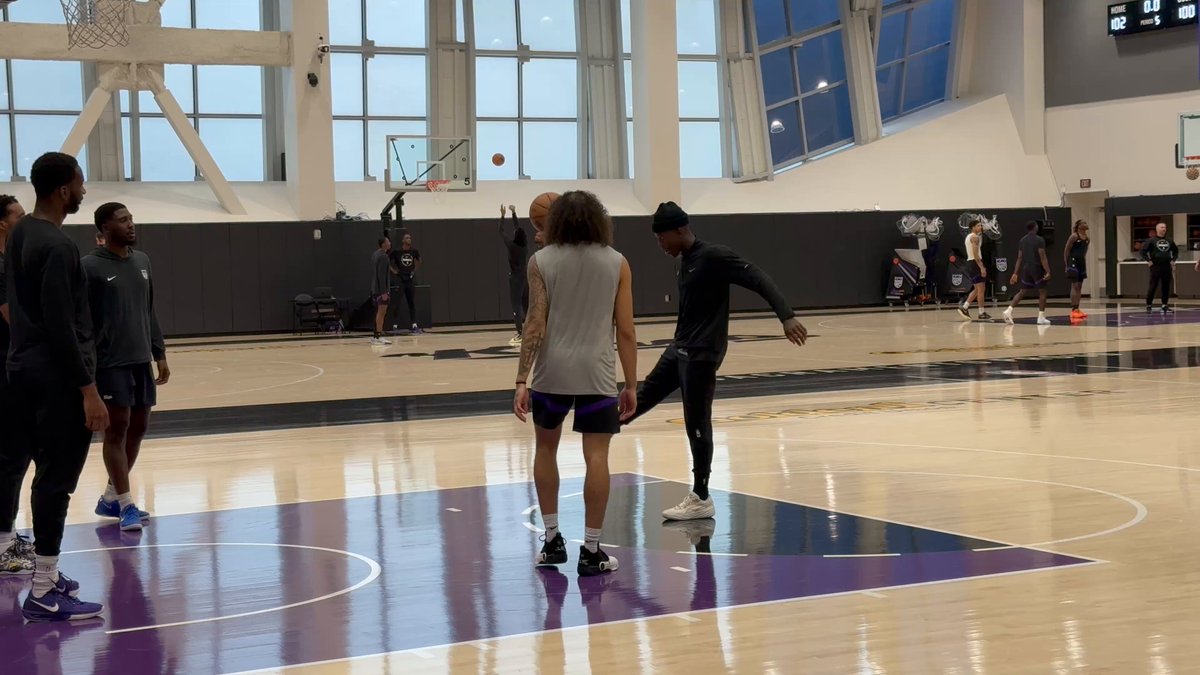The European influence of Dennis Schröder is noticeable and Devin Carter seems to be adapting well. 