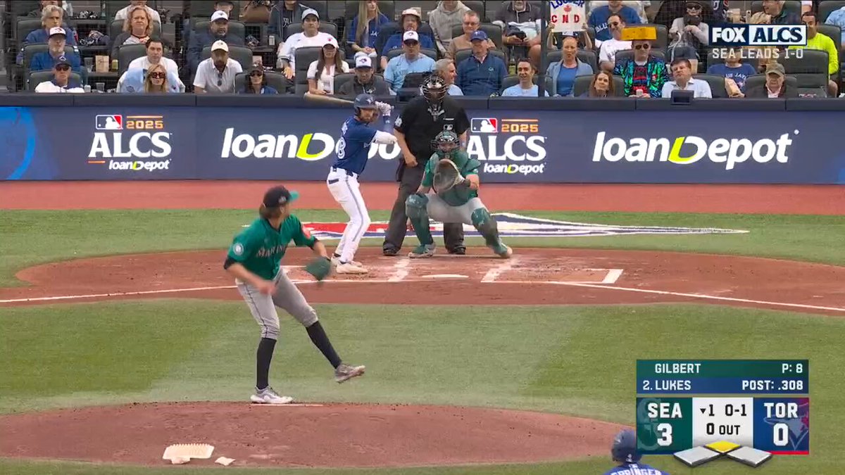 The @BlueJays get one back right away 😳

#ALCS 