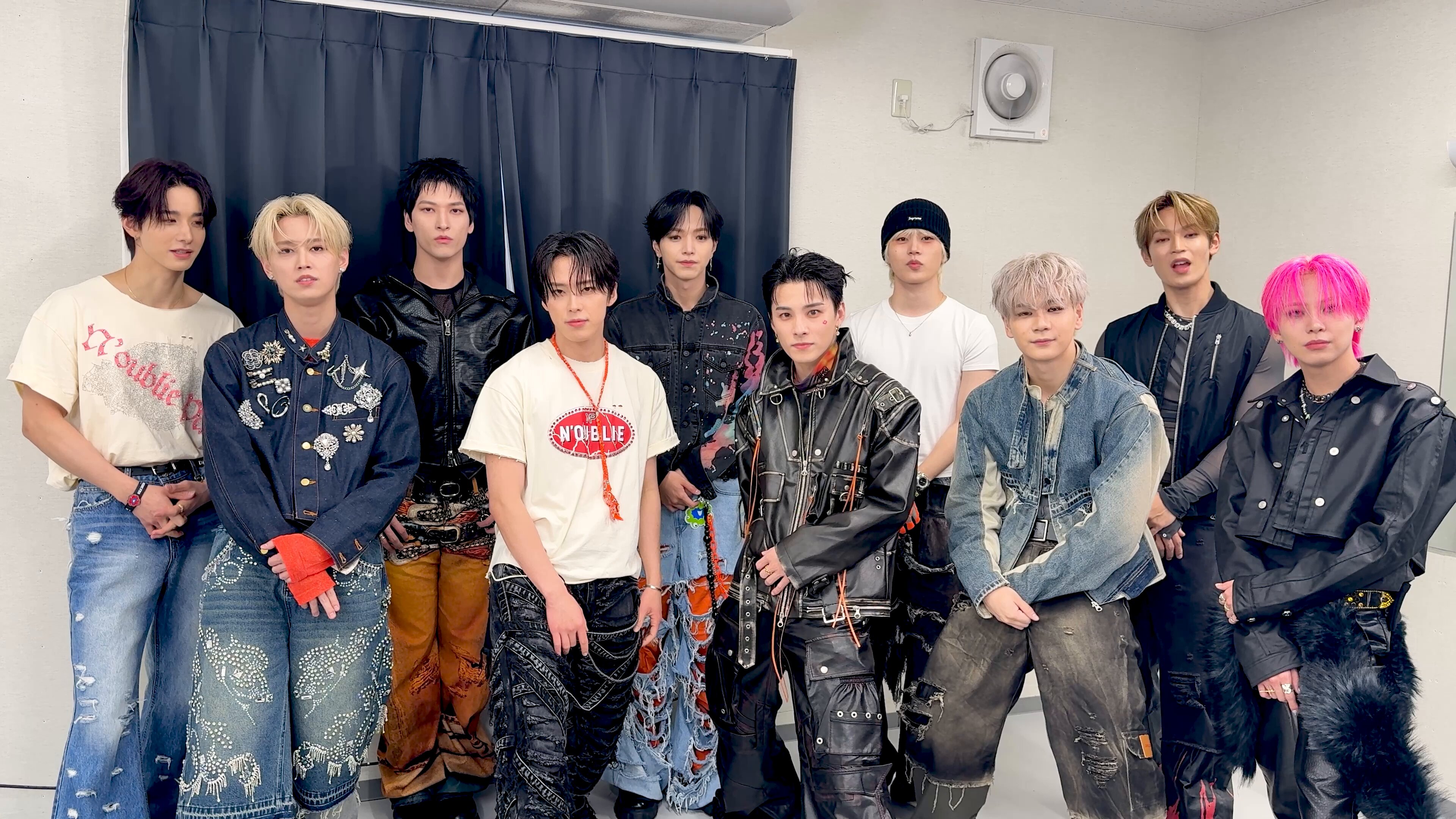 アイドル JO1 0213_DXTEEN_all-214x142.jpg