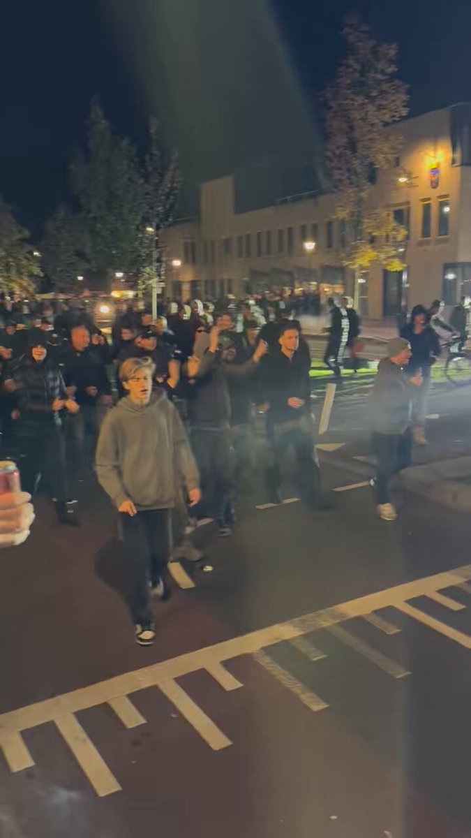 Protest tegen azc's in Uithoorn escaleert
