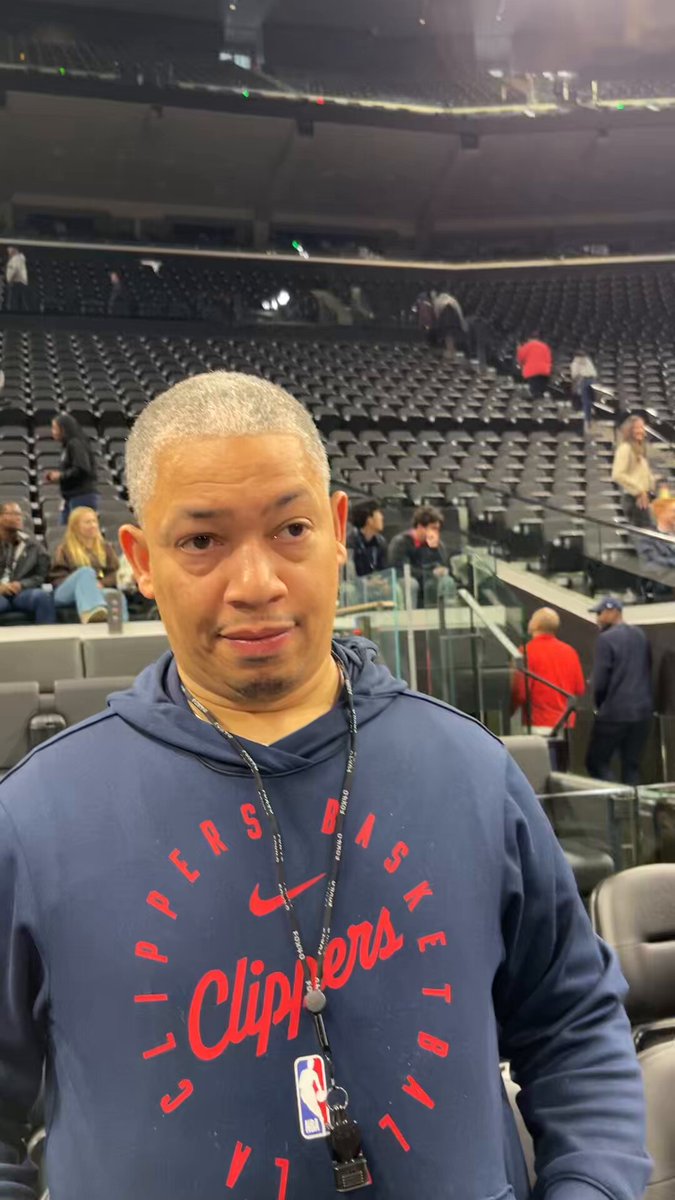 Tyronn Lue on Kawhi Leonard’s status in back-to-backs to start the season:

“We’re not going to answer that right now… it’s a good question, but we don’t know right now.” 