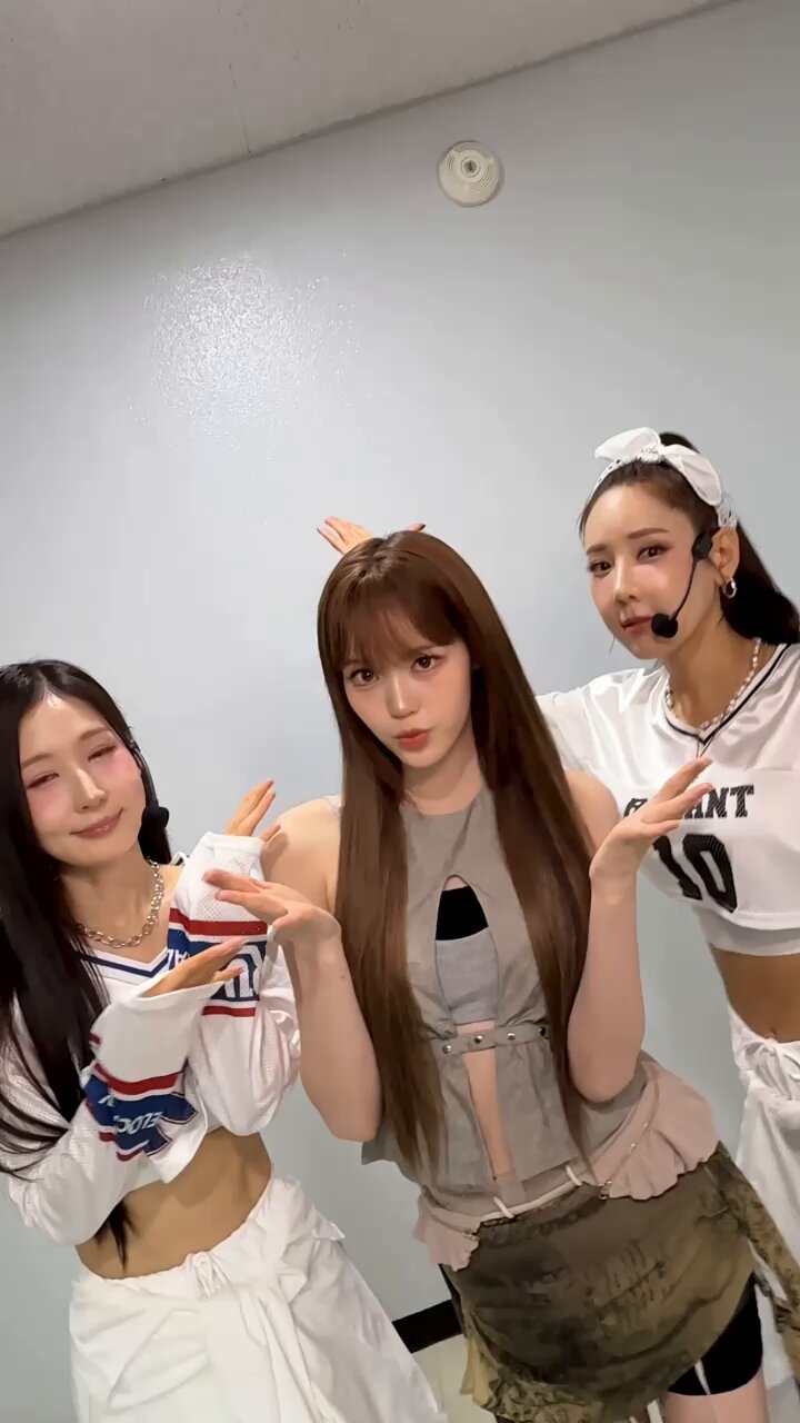 ショップ常連の女の子 スイナ soutien－collar knit cardigan