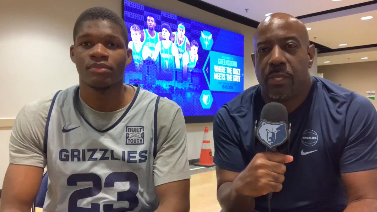 Shootaround Sitdown🎙️ with @MyMikeCheck and Cedric ahead of tonight’s preseason game 4️⃣ against the Hornets. 
