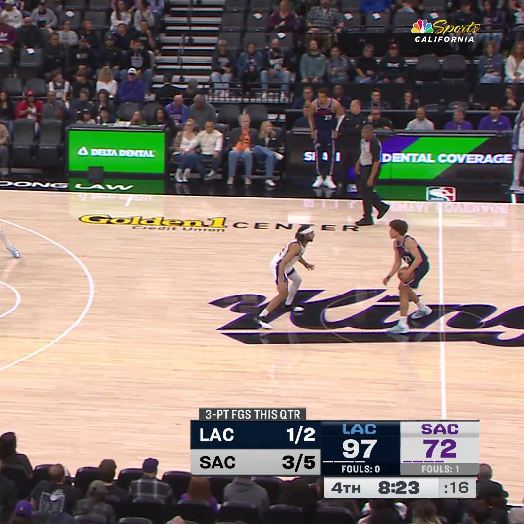 Chris Paul w/ the find 👀
John Collins w/ the flush 🔨 
