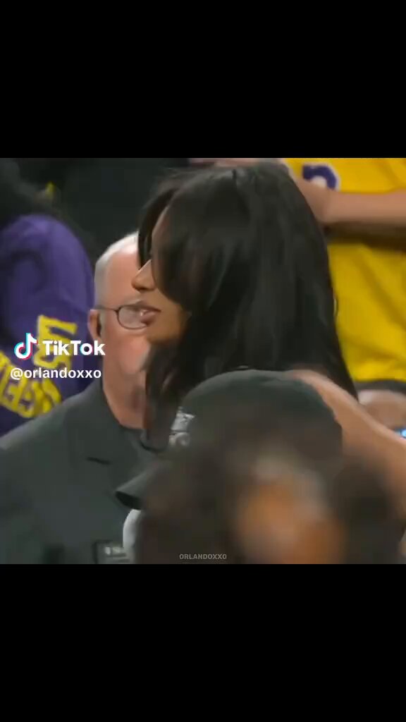 Gabe Vincent saw Megan Thee Stallion in the building and started shooting like prime Klay Thompson 🔥

