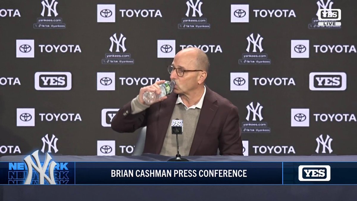 Opening Brian Cashman's press conference, @JackCurryYES asks about the 2025 club & the future. #YANKSonYES 