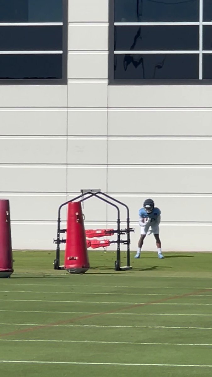 A quick peek at @Titans RB Tony Pollard in Thursday’s practice. 
