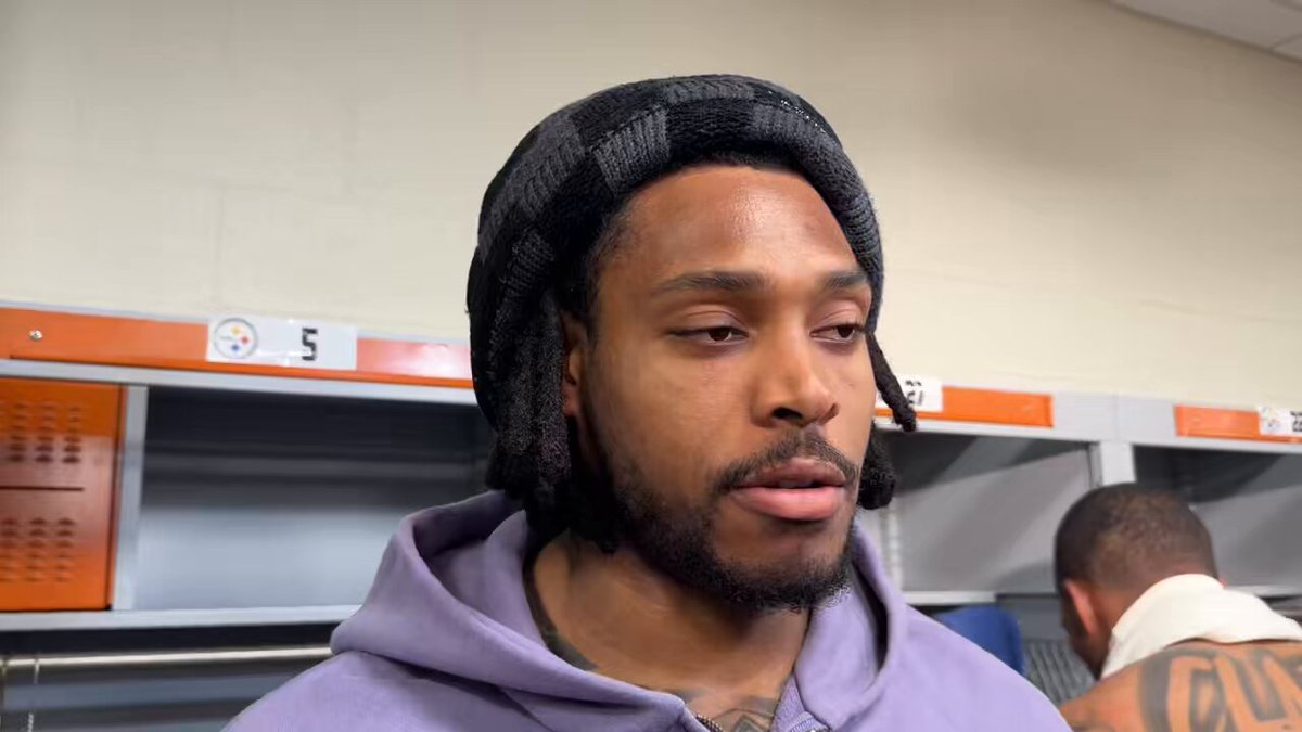 Uh Oh: Steelers star CB Jalen Ramsey calls out his teammates and himself, saying they have to play better.

“We have to play better. It is what it is. Next play. Got to play the game. Got to execute.”

😳😳😳

