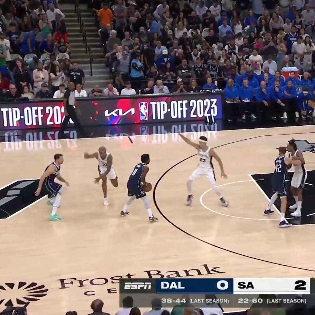 2023: WEMBY DEBUTS VS. MAVS

2025: COOPER FLAG DEBUTS VS. SPURS

A full-circle Texas moment for generational talents is coming!

🍿 Oct. 22, 9:30pm/et, ESPN 