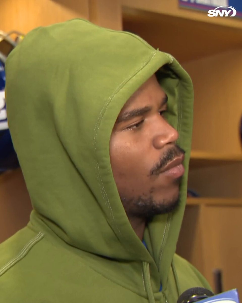 An hour ago, Abdul Carter was asked about the “trash talk” between the Broncos and Giants leading up to the game:

“We’re going to settle everything on the field”

It just came out he’s questionable play.

