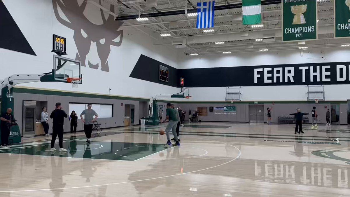 Here are some Bucks players getting shots up after today’s practice: 