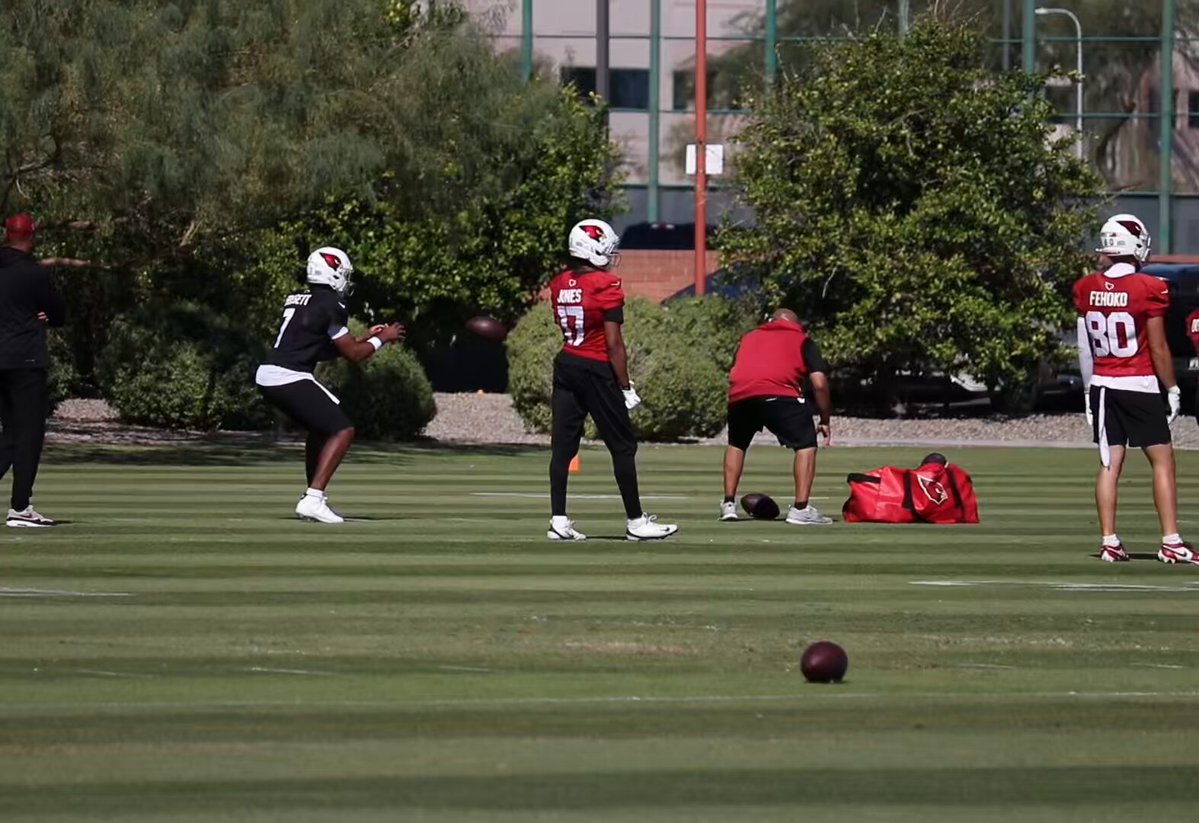 Cardinals WR Marvin Harrison Jr. was out of the yellow non-contact jersey during Friday’s practice. A good sign (and better catch). 