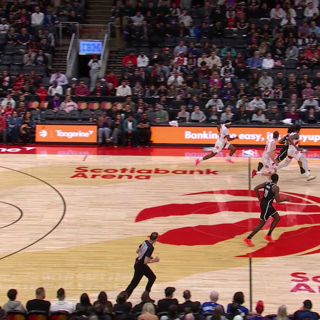 The steal.
The slam.

Jakob Poeltl doing it on both ends in Toronto! 