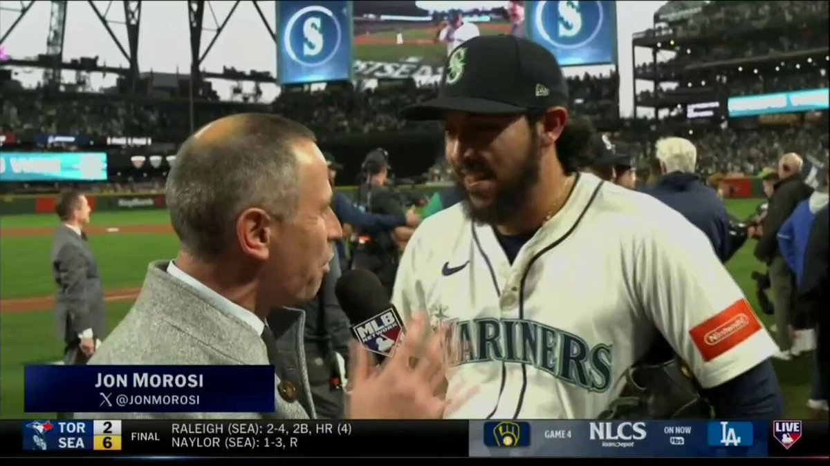 What was going through Andrés Muñoz's mind as he warmed up for the 9th while the @Mariners' offense broke out in the 8th inning?

@jonmorosi | #SeizeTheMoment 
