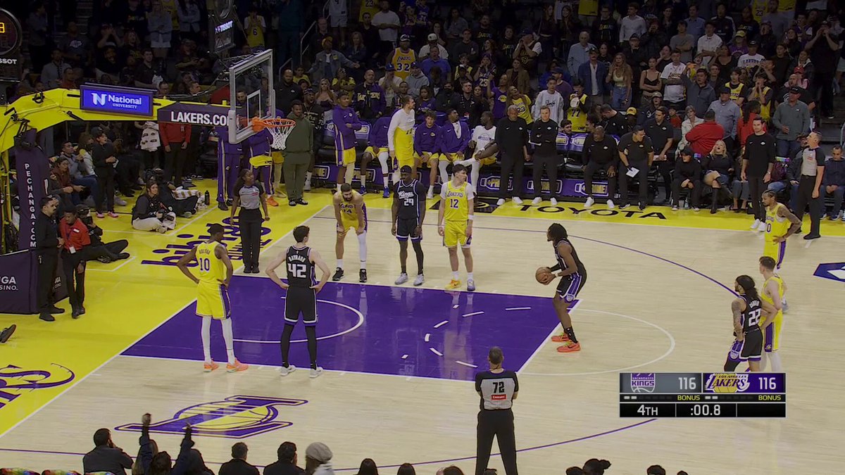 Kings hold on for the W in LA 👑

A clutch FT & defense to close out the 2025 preseason! 