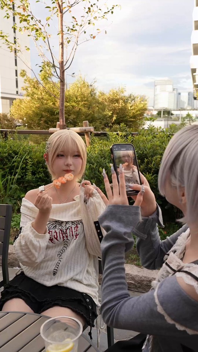 アイドル lily IDOLATER / FRUITS ZIPPER / CANDY TUNE] In the Catering Room