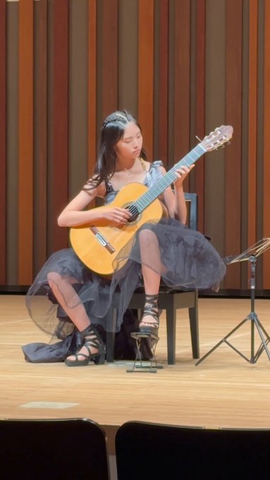 Twitterのコスプレ動画2