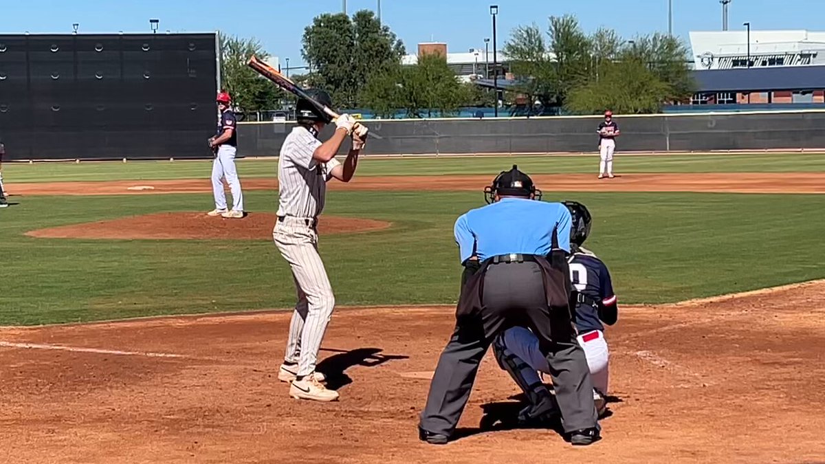 Image for the Tweet beginning: .@swarmredelite 2029's Jackson Vaughn grounds