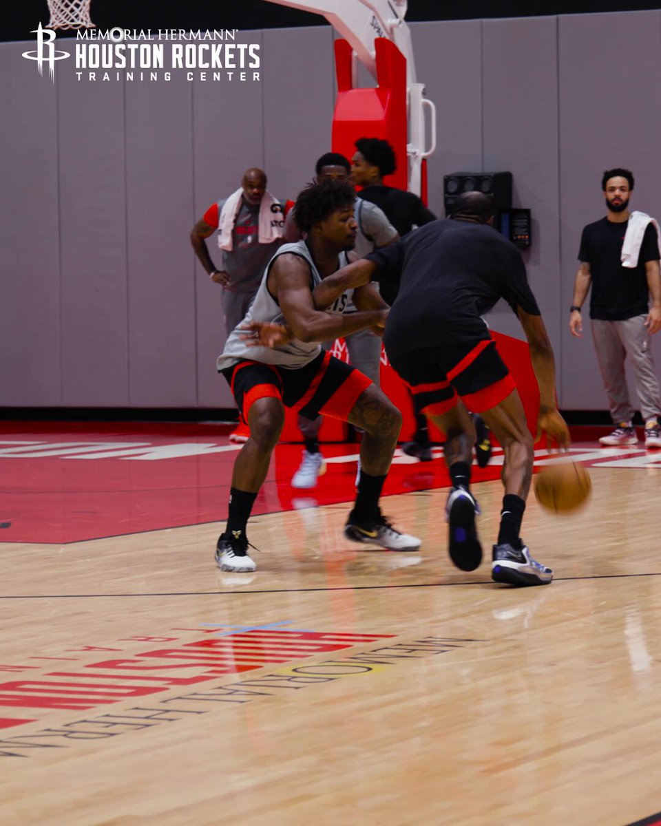 a few more reps before the real thing ⛹️‍♂️ 