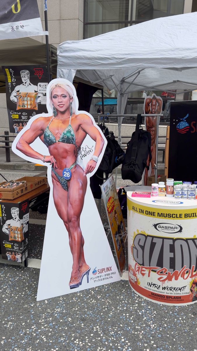 しおりんりん マッスルおりんりん🗣🇯🇵🇺🇸🇰🇷メンヘラからIFBB PROになった女