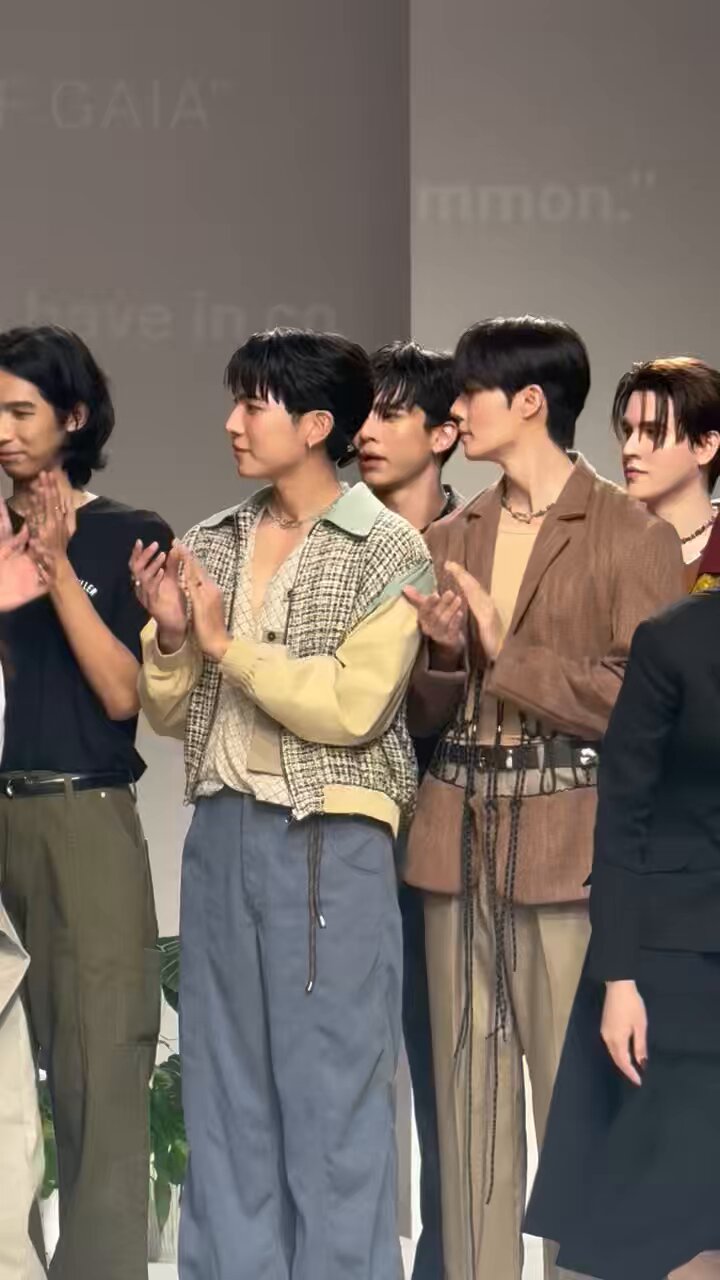 MewSuppasit まとめ売り Mew Suppasit OFFICIAL FAN CLUB in JAPAN (ミュー スパシット