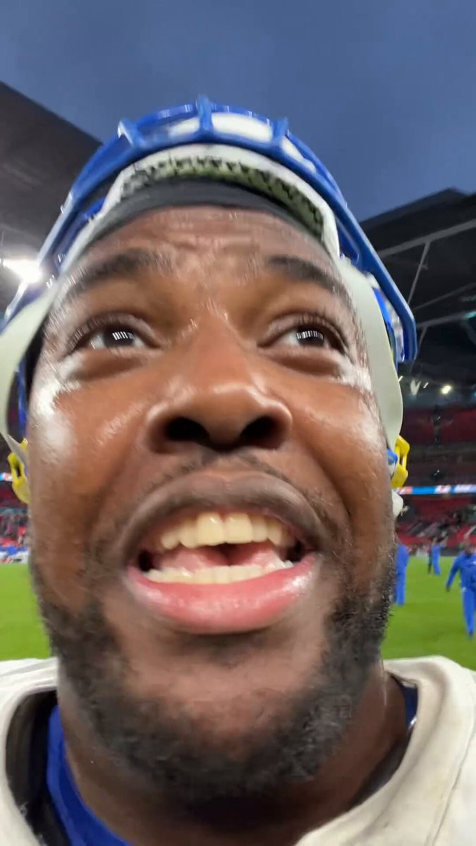 '10-hour flight back, it's gonna be sweeeet' 🤣

Kobie Turner, what a legend! 