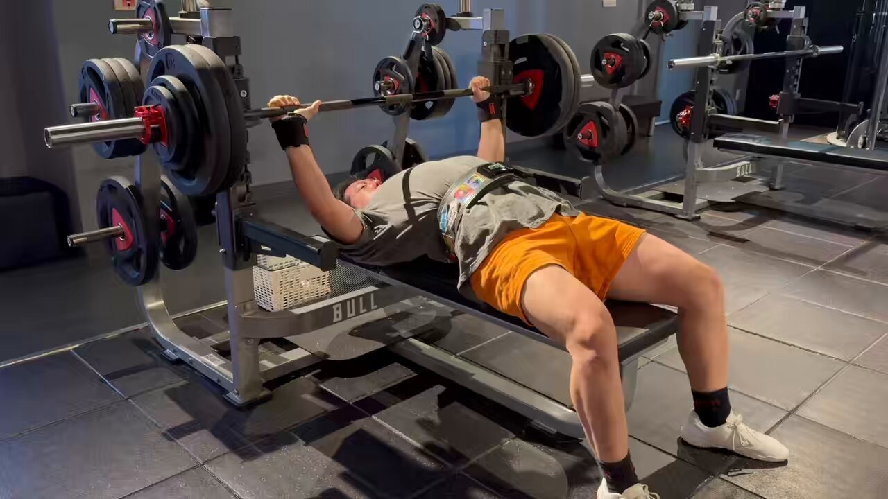 ペンチプレス スーパーホリゾンタルベンチプレス | Panatta FREEWEIGHT