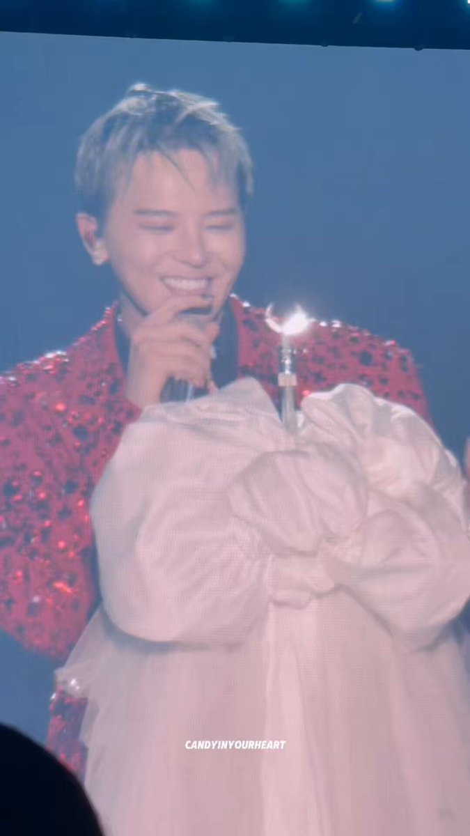 3 days until I can see happy Jiyong again.