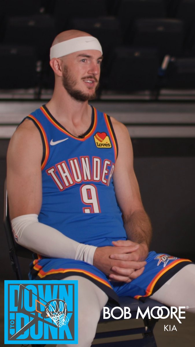 Alex Caruso gives his best Batman impression... 

Spoiler... it's pretty good

@DownToDunk @ACFresh21 