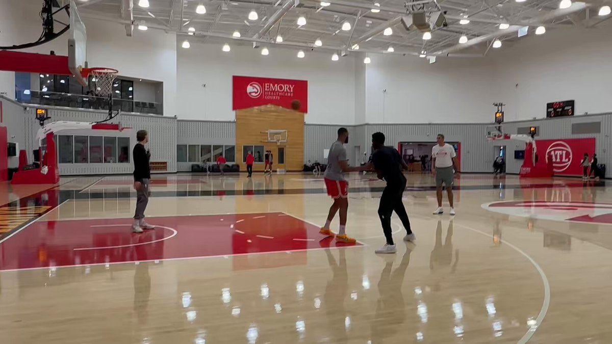Mo Gueye doing individual work after practice 