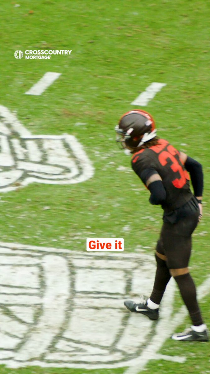 Dawg: Browns safety Ronnie Hickman asked Tua Tagovailoa to throw him the ball and on the very next play he gets a INT from Tua.

You can't make this up 😭😭

