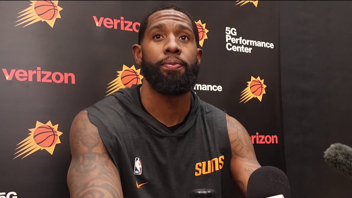 Royce O'Neale on Suns going into Oct. 22 season opener vs. Kings: "Feeling pretty good. We had a great training camp. Feel like we're putting a lot of things together. Now it's regular season. Everything that we learned in training camp, we just got to implement it into the game and go out there and win."

O'Neale said he's looking to attempt more 3s this season under first-year coach Jordan Ott.

Attempted a career-high 5.9 last season. #Suns