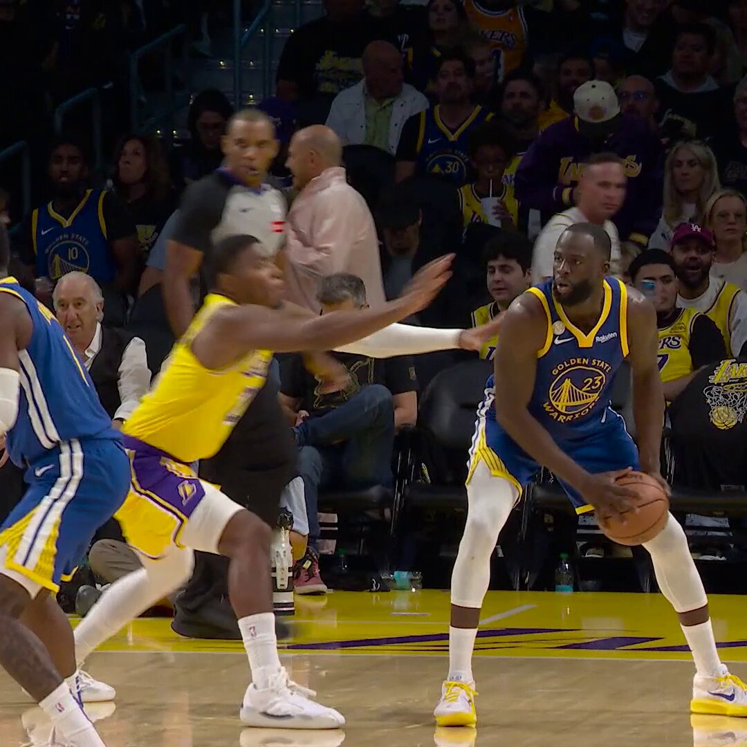 Jonathan Kuminga doing it all for the Dubs...

13 PTS on 5-5 shooting in a DOMINANT 3Q 👏 