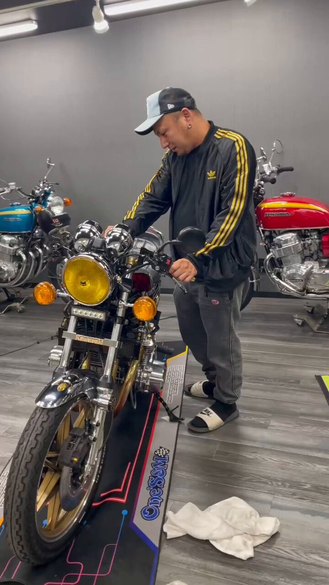 ぶんぶんぶ〜〜ん🔥( ´Д`)ﾄｻｷﾚｰｼﾝｸﾞ (@akirakerakera) / Posts / X