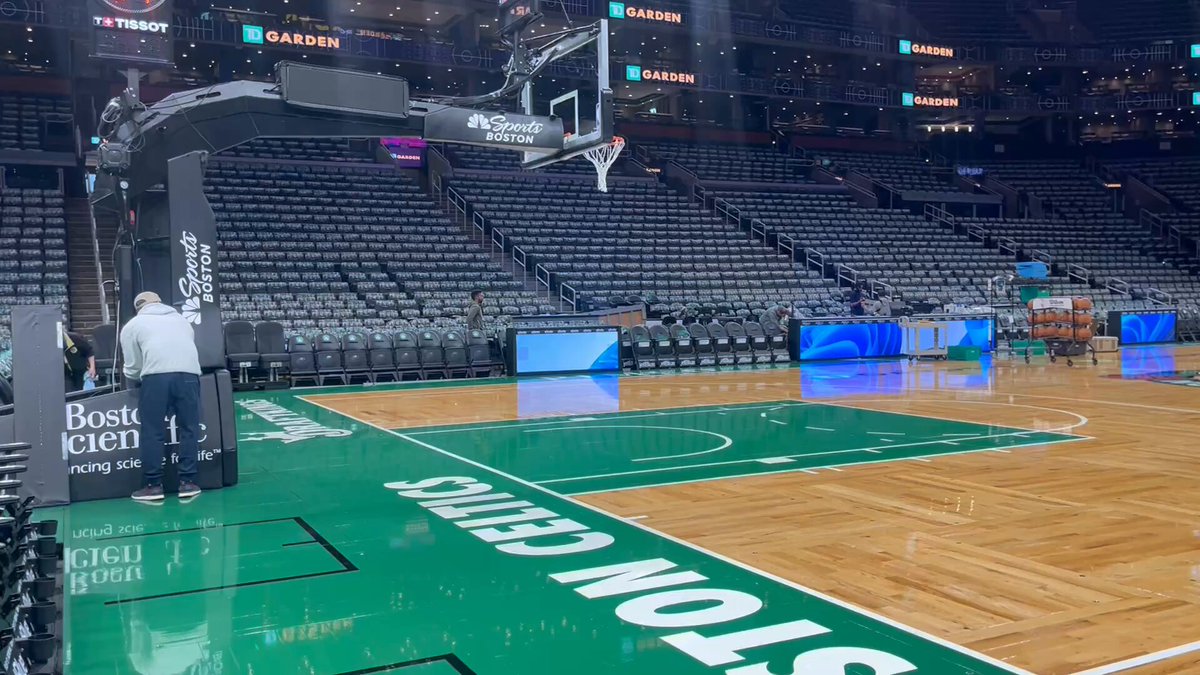 #CalmBeforeTheStorm: This is TD Garden a little over 10 hours before the Sixers vs Boston Celtics season opener. 
