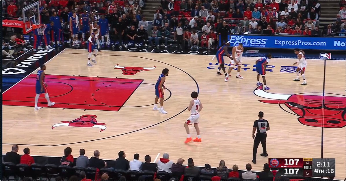 Matas Buzelis crunch-time alley-oop, hell yeah 