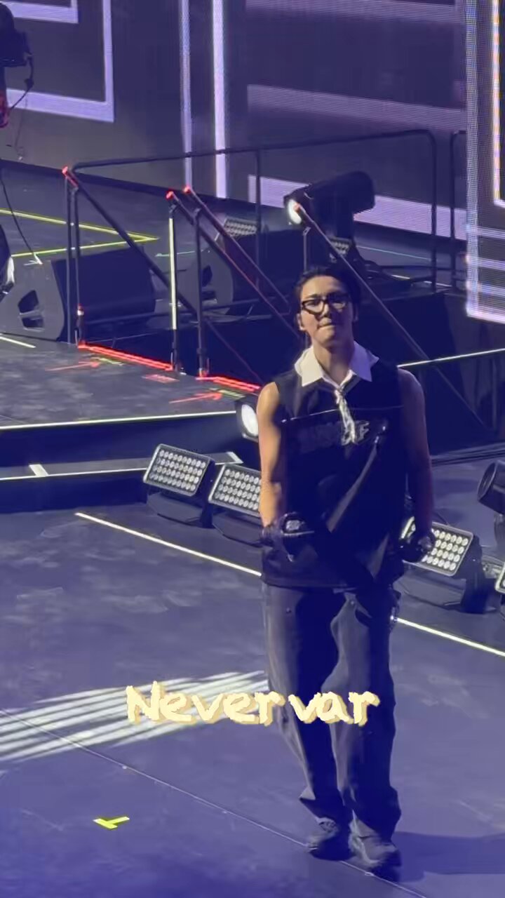 ƪ(˘⌣˘)ʃ❤️⭐️C'est la vie on X: 