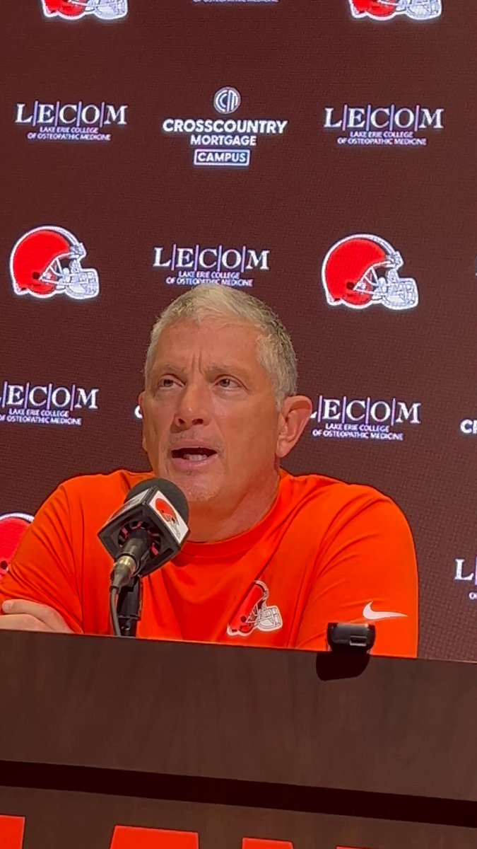 DC Jim Schwartz is rooting for former#Browns LB Clay Matthews to make the @ProFootballHOF as a senior candidate: 